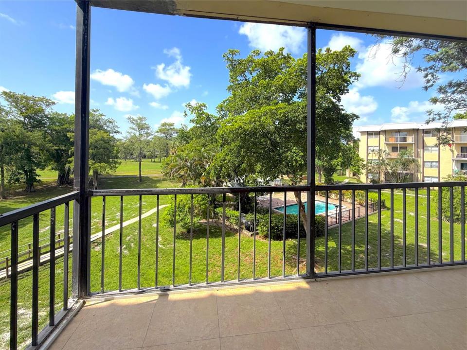 6301 N Falls Cir Drive 303, Lauderhill, فلوريدا 33319, الولايات المتحدة