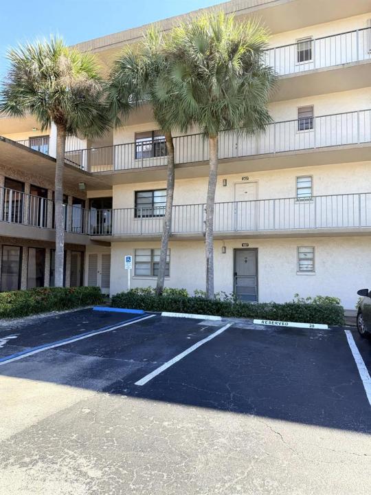 9300 SW 8th Street 107, Boca Raton, Floride 33428, États-Unis