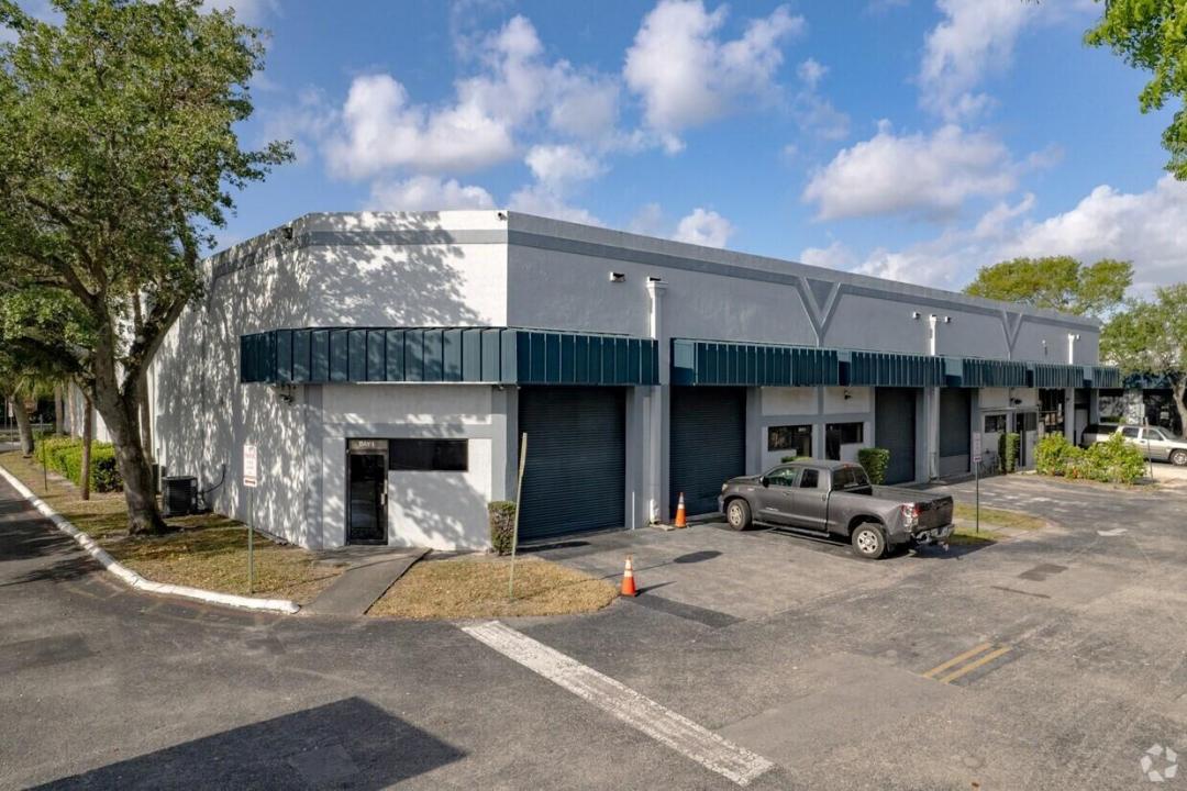6741 W Sunrise Boulevard, Plantation, Flórida 33313, Estados Unidos