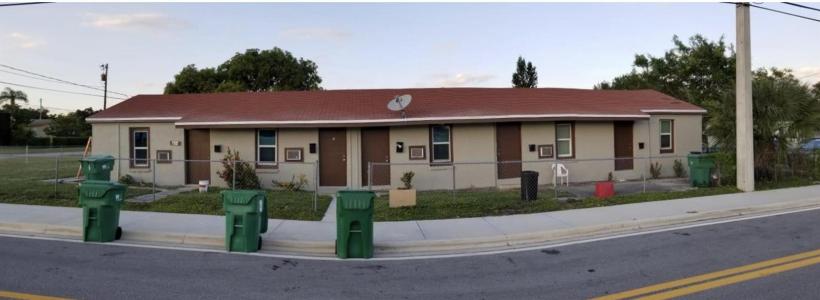 752 Martin Luther King Boulevard 1-5, Riviera Beach, Flórida 33404, Estados Unidos