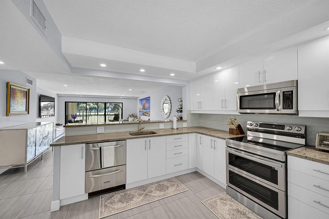 12870 Briarlake Drive 201, Palm Beach Gardens, Floride 33418, États-Unis