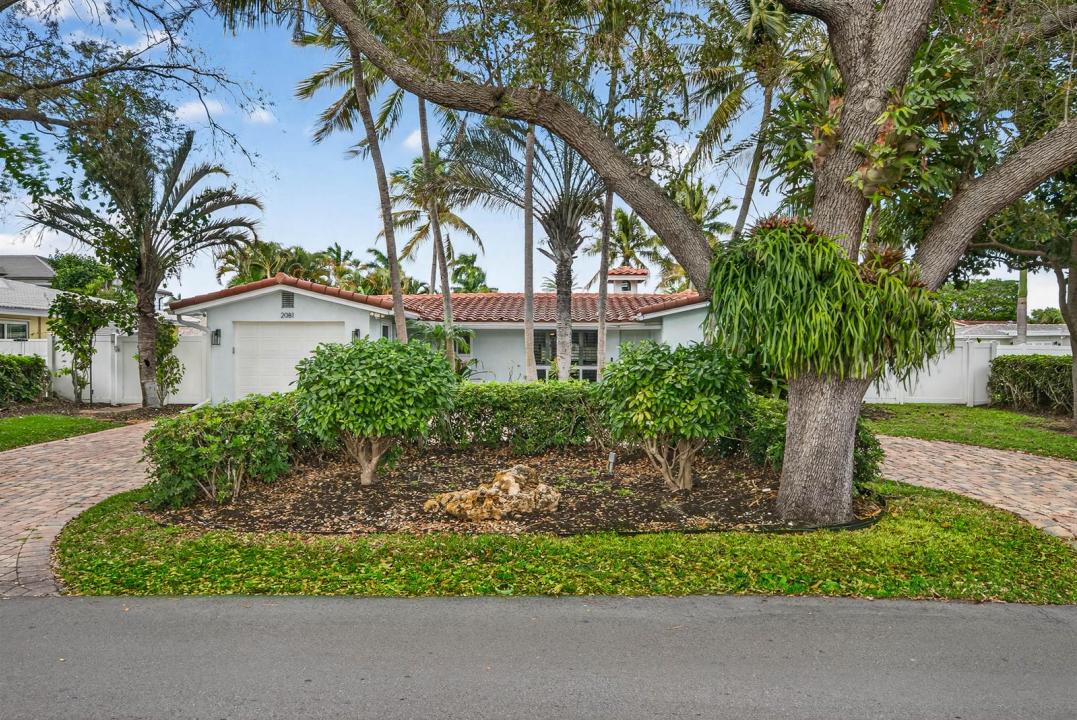 2081 NE 25th Street, Lighthouse Point, Floride 33064, États-Unis