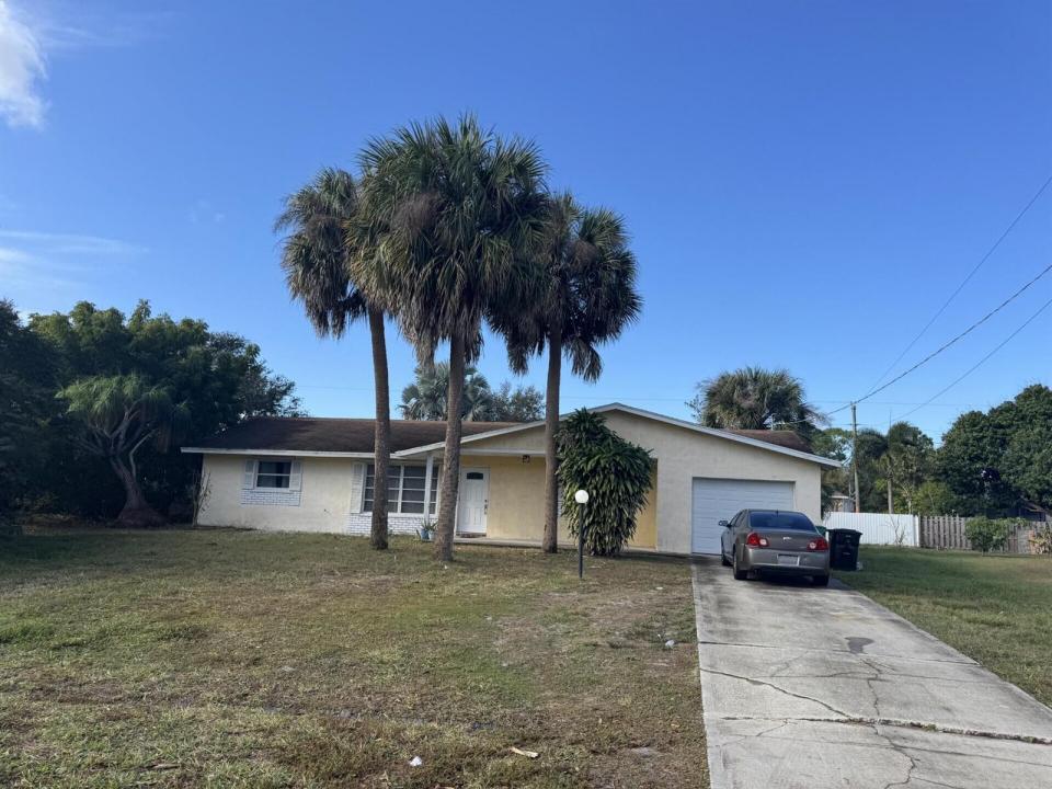 2434 SE Sidonia Street, Port St. Lucie, 플로리다 34952, 미국