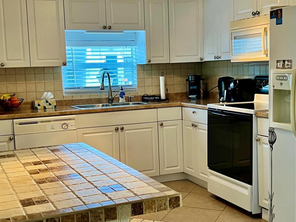 3325 South Street, Hollywood, Florida 33021, Stati Uniti