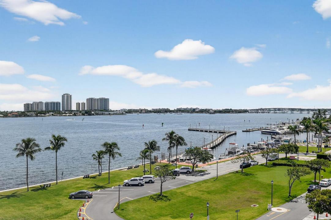 301 Lake Shore Drive 711, Lake Park, Florida 33403, Stati Uniti