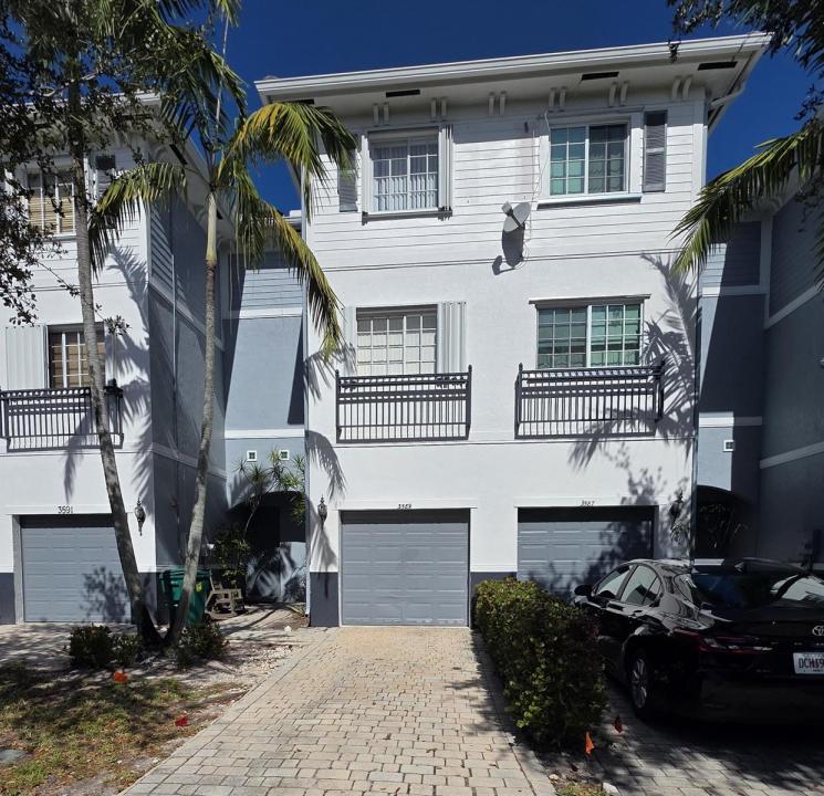 3589 NW 14th S Court 3589, Lauderhill, Floride 33311, États-Unis
