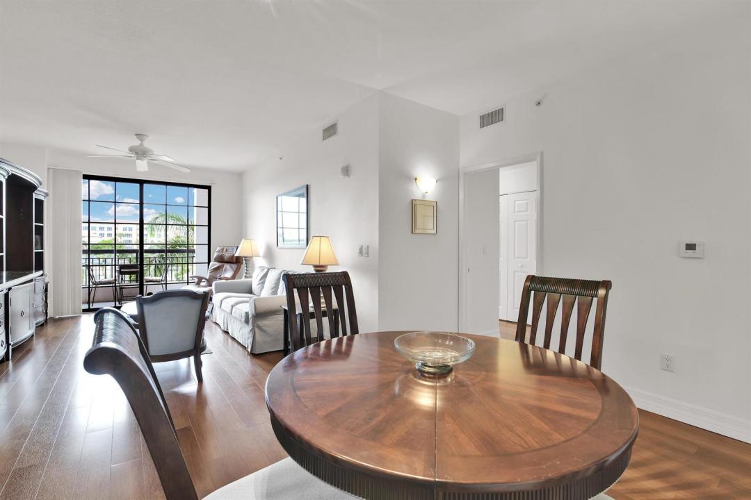 233 S Federal Highway 421, Boca Raton, Florida 33432, USA