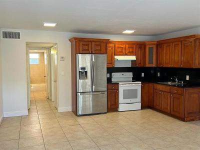 7851 Dunham Boulevard 4, Miami, Флорида 33138, Соединенные Штаты