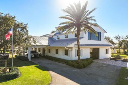 2541 SW Trailside Path, Stuart, Florida 34997, USA