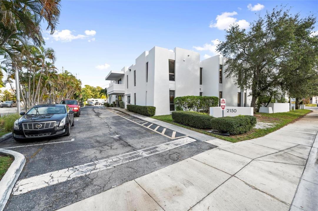 2150 S Andrews Avenue, Fort Lauderdale, Florida 33316, USA