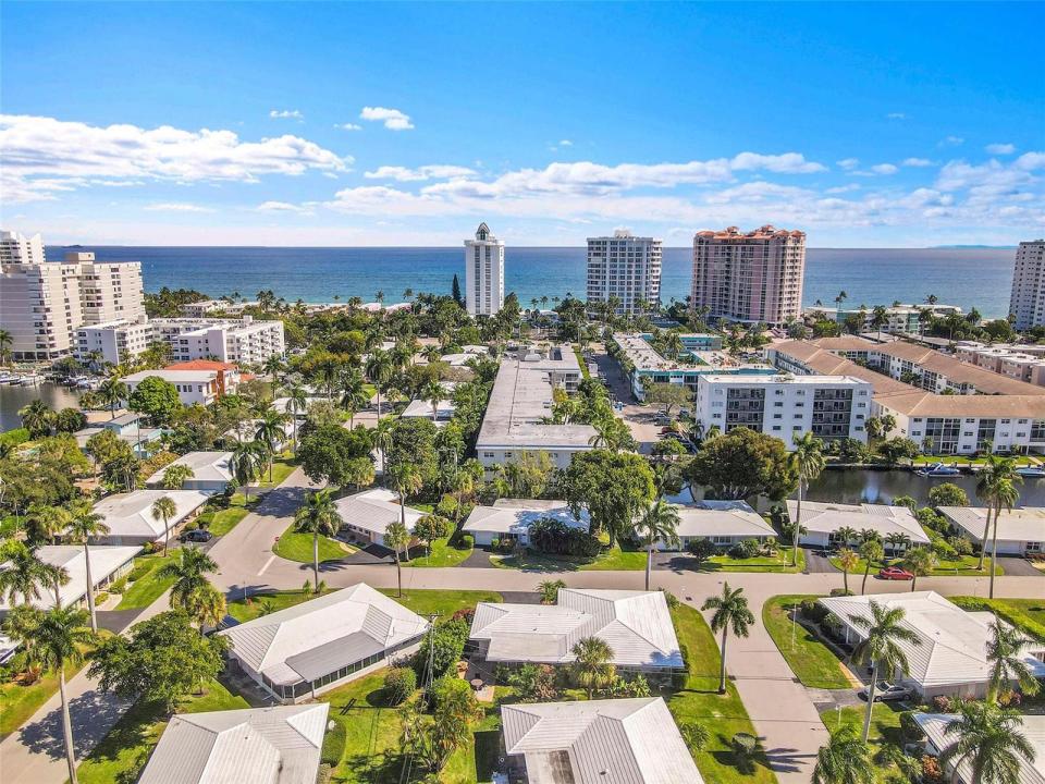 1439 S Ocean Boulevard 105, Lauderdale By The Sea, Floride 33062, États-Unis