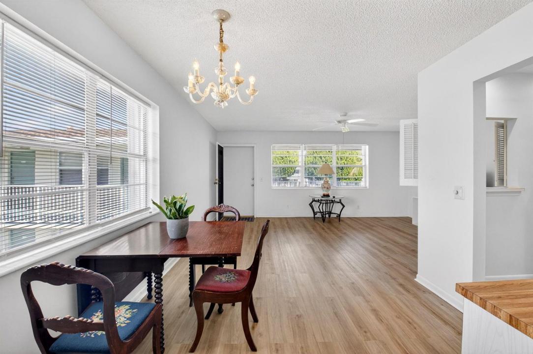 480 Horizon W 205, Boynton Beach, Floryda 33435, USA