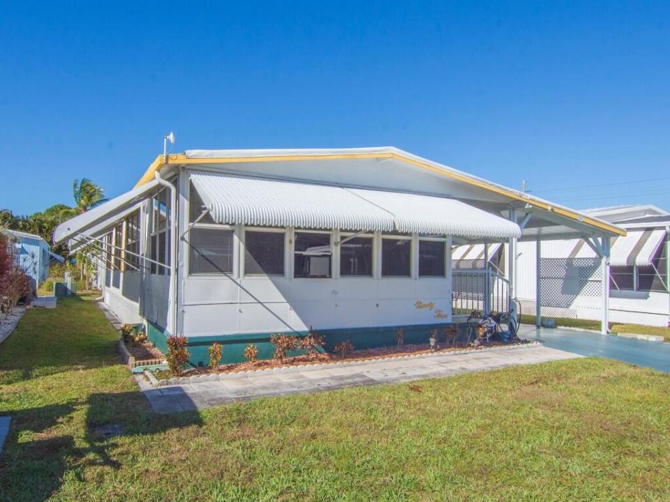 4800 SE Federal Highway #93, Stuart, Florida 34997, USA