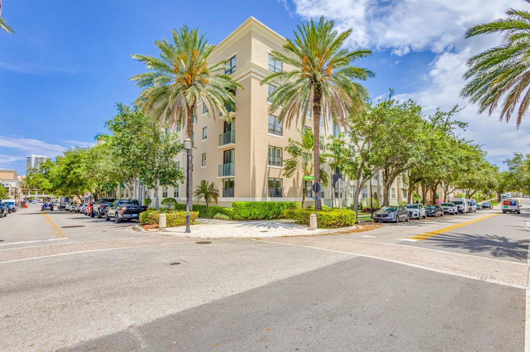630 S Sapodilla Avenue 112, West Palm Beach, Floride 33401, États-Unis