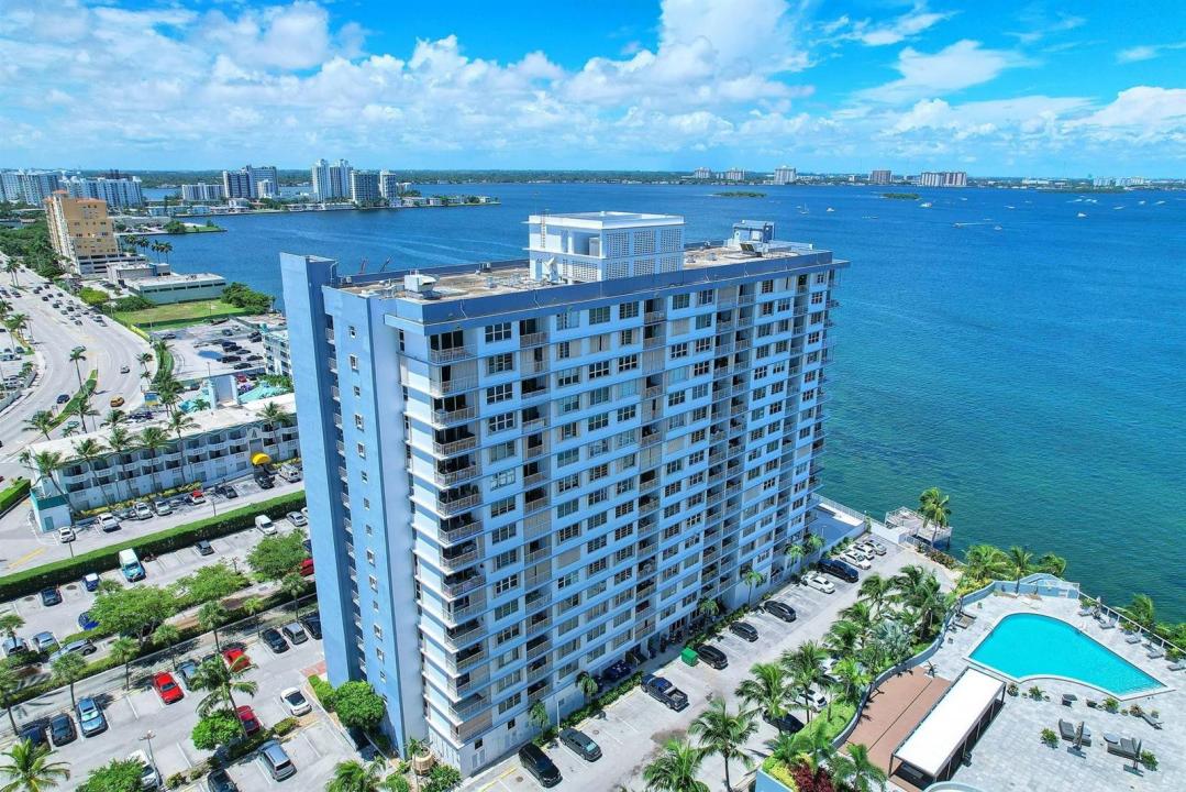 1865 79th Street Causeway 11-N, North Bay Village, Florida 33141, Estados Unidos
