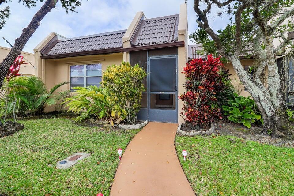 107 Lake Terry Drive, West Palm Beach, Florida 33411, Stati Uniti