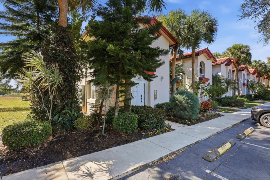 440 NW 67th Street 201, Boca Raton, Floride 33487, États-Unis