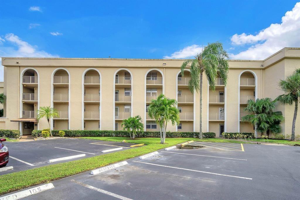 3231 Holiday Springs Boulevard 105, Margate, Floride 33063, États-Unis
