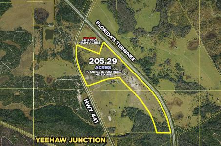 5151 S Kenansville Road, Okeechobee, Floride 34972, États-Unis