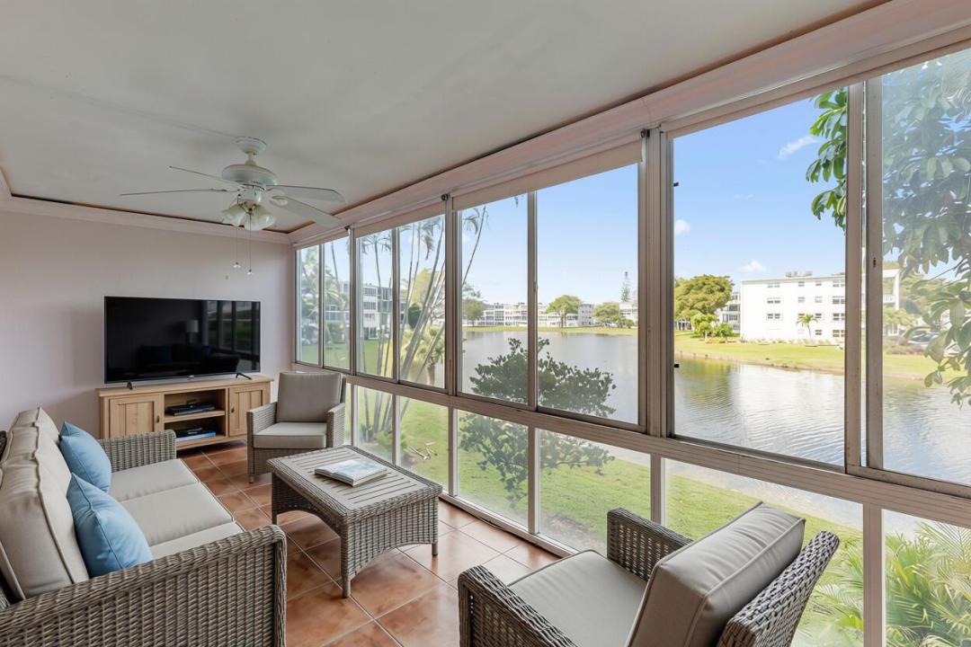 2122 Cambridge F 2122, Deerfield Beach, Florida 33442, Stati Uniti