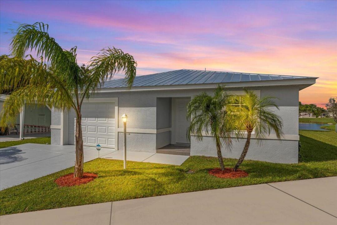 10 Juan Carlos Lane, Port St. Lucie, פלורידה 34952, ארצות הברית של אמריקה