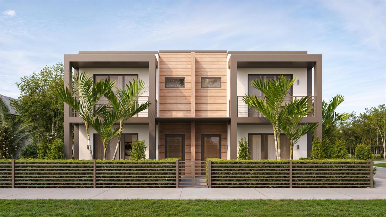 6824 NE Briskel Pointe Drive, Boca Raton, Florida 33487, USA