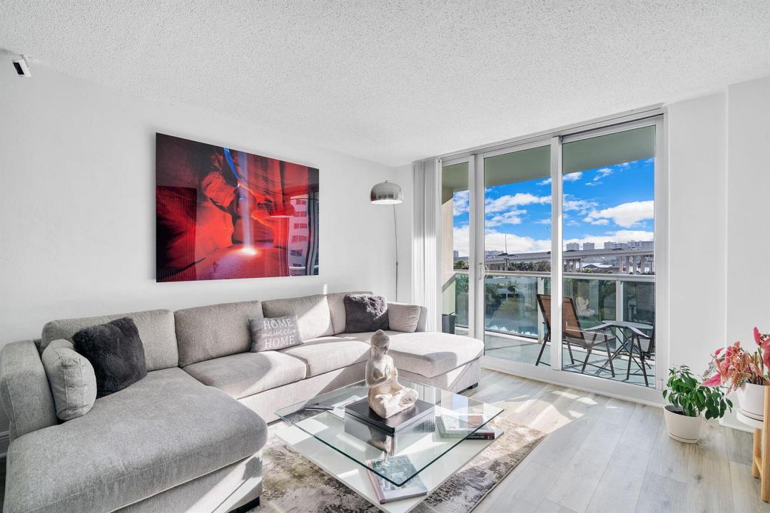 19380 Collins Avenue 523, Sunny Isles Beach, Floride 33160, États-Unis