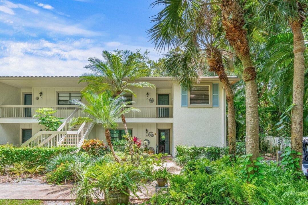 22 Westgate Lane 22h, Boynton Beach, Florida 33436, USA
