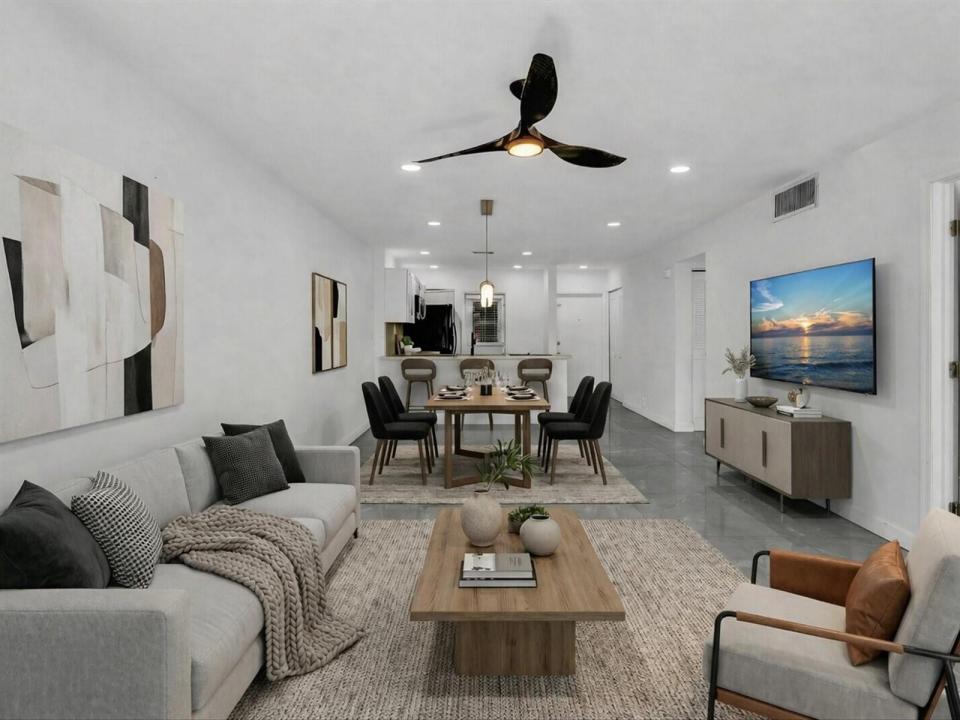 2451 SW 82nd Avenue 108, Davie, Floryda 33324, USA