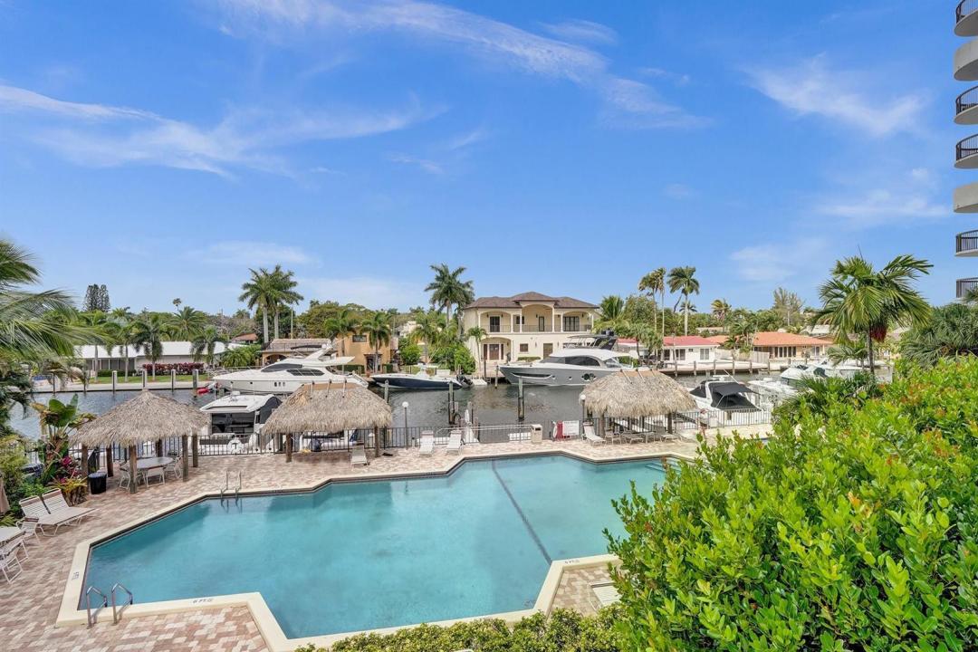 1361 S Ocean Bl 210, Pompano Beach, Florida 33062, Stati Uniti