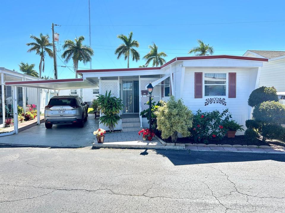 3332 Broadway Street, Hollywood, Florida 33021, Stati Uniti
