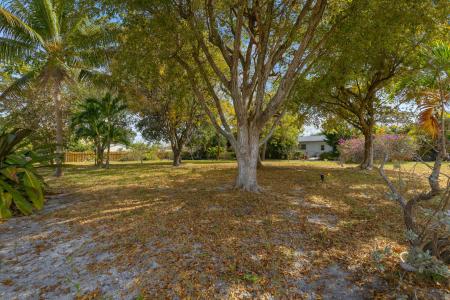 426 N 5th Street, Lantana, Florida 33462