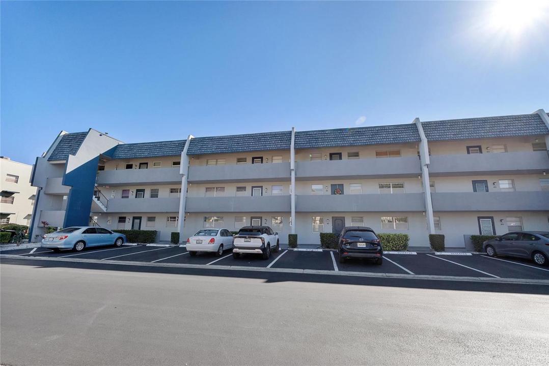 7787 Golf Circle Drive 312, Margate, Florida 33063, Stati Uniti