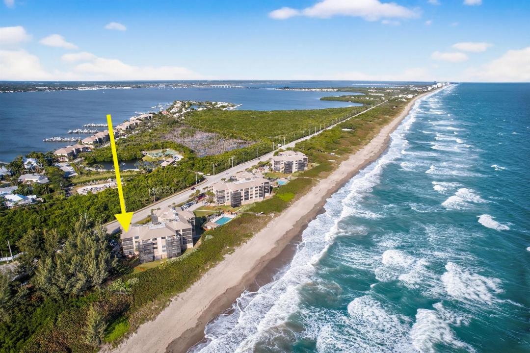 2491 NE Ocean Boulevard 106, Stuart, Florida 34996, Stati Uniti