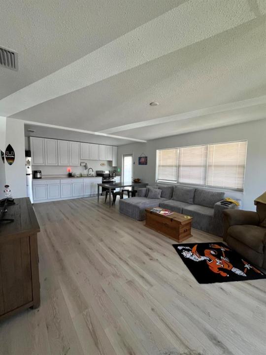 2737 NE 28th Street 9w, Lighthouse Point, Floride 33064, États-Unis