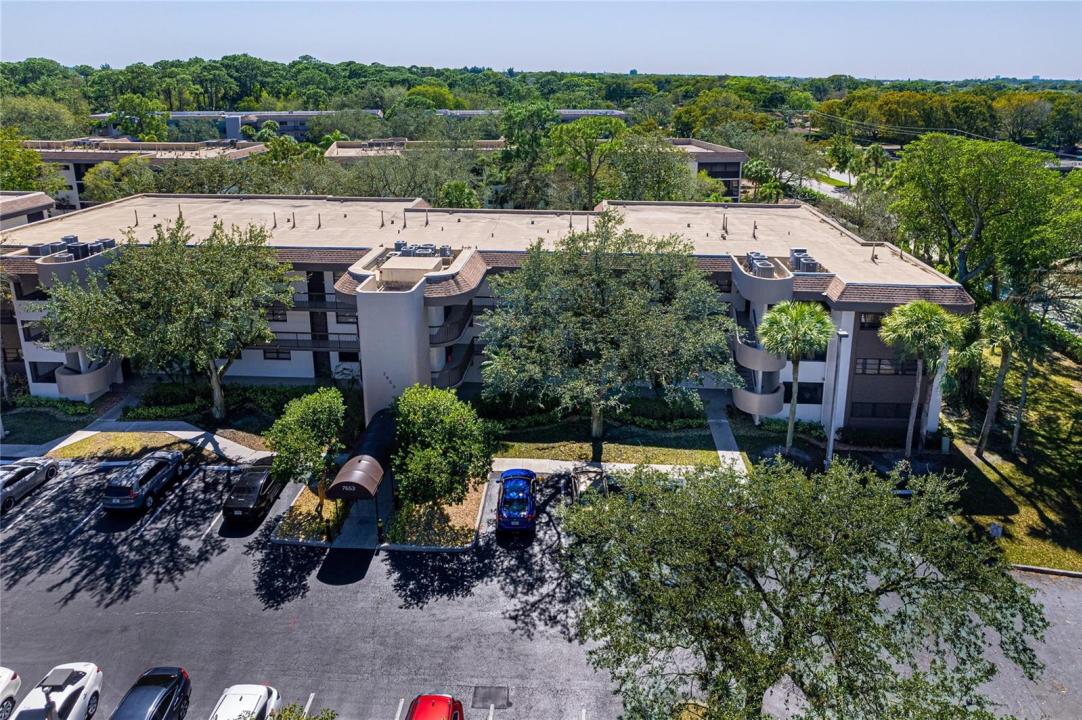 7653 NW 79th Avenue 114, Tamarac, Floride 33321, États-Unis