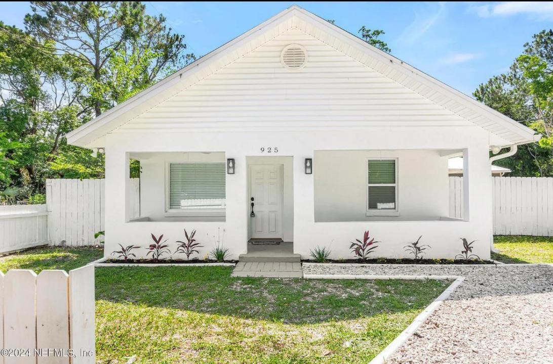 925 S St. John Street, Florida 32084, USA