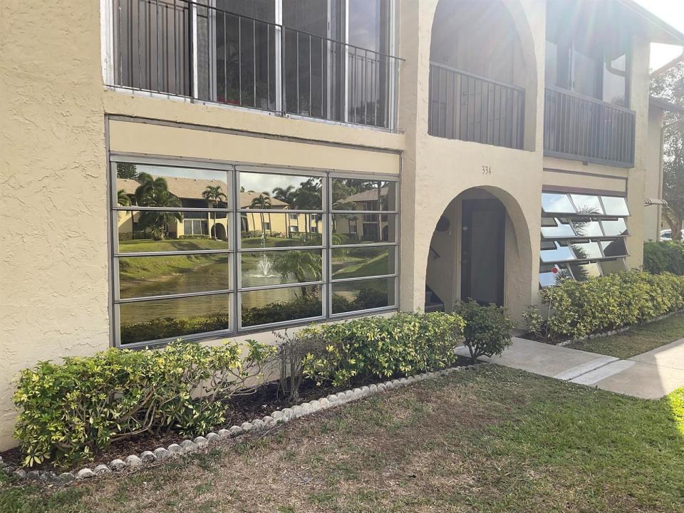 334 Pine Ridge Circle C-1, Florida 33463, Stati Uniti
