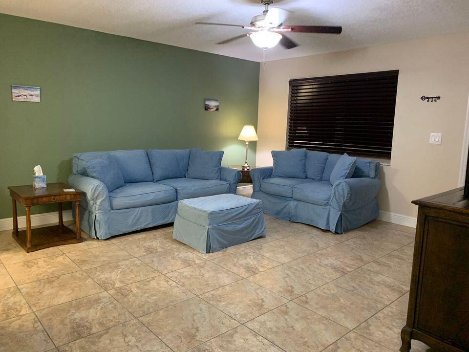 801 Hummingbird Way 201, North Palm Beach, Floride 33408, États-Unis