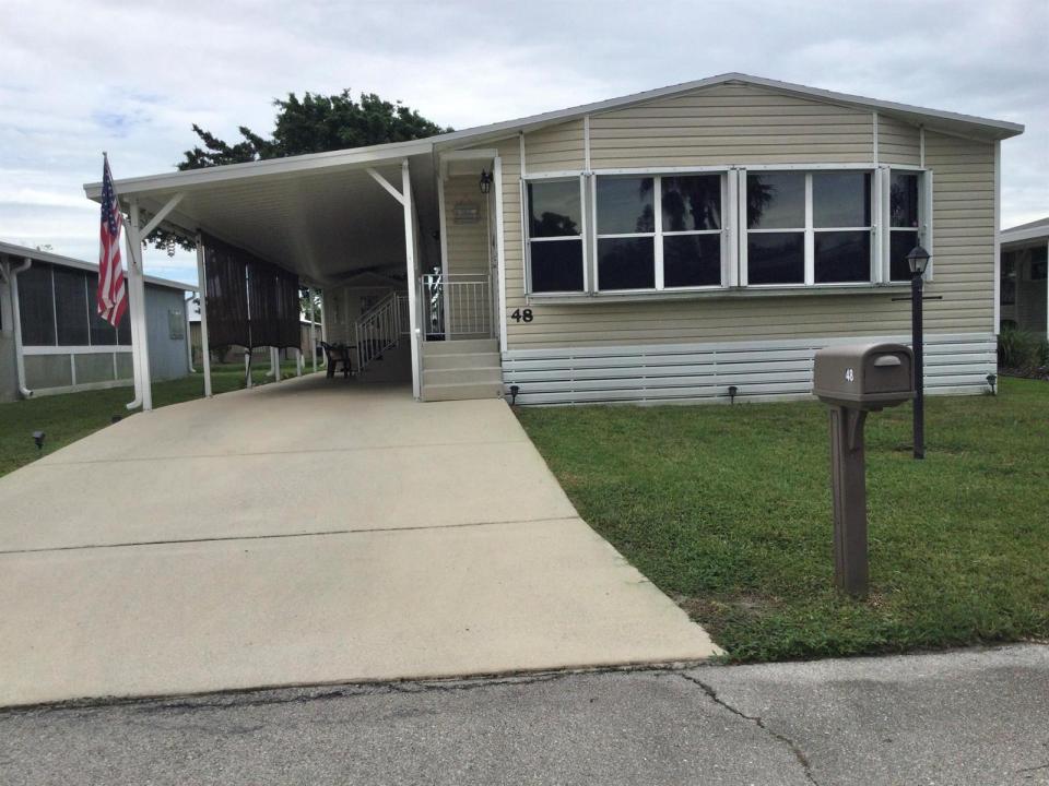 48 Del Prado Street, Port St. Lucie, Florida 34952, Stati Uniti