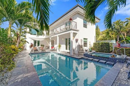 2502 NE 6th Avenue, Wilton Manors, Флорида 33305, Соединенные Штаты