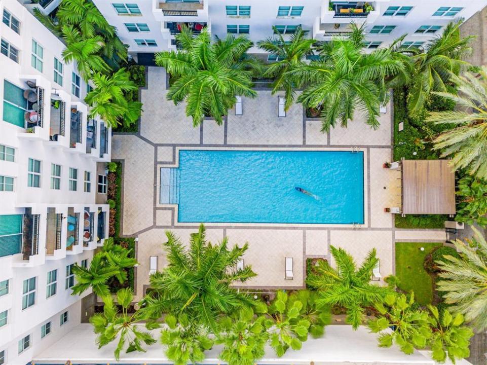 2421 NE 65th Street 309, Fort Lauderdale, Floride 33308, États-Unis