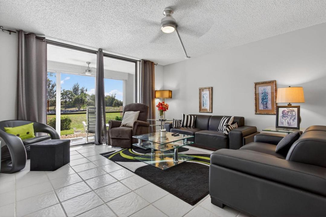 3485 Environ Boulevard C107, Lauderhill, Florida 33319, USA