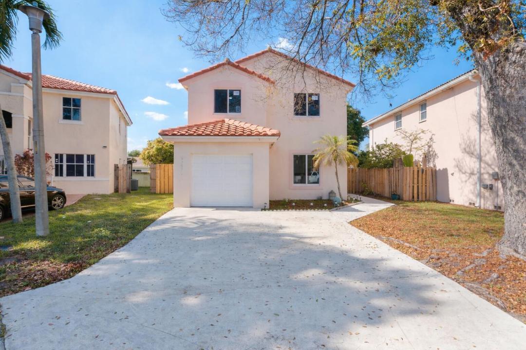 6363 Seagrape Circle, Margate, Florida 33063, Stati Uniti