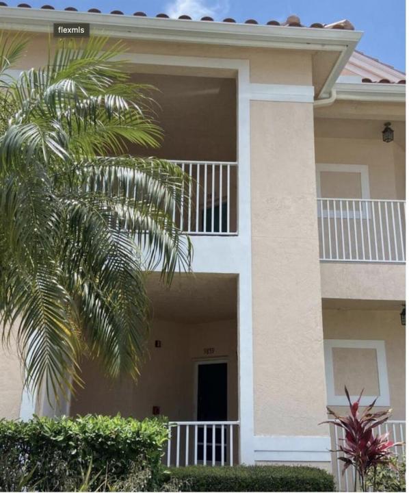 9871 Perfect Drive A, Port St. Lucie, Floride 34986, États-Unis