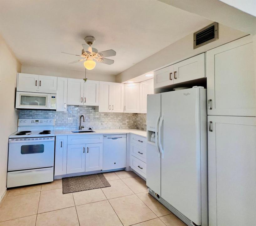 314 Wellington D, West Palm Beach, Floride 33417, États-Unis