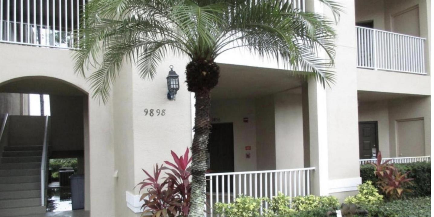 9898 Perfect Drive B, Port St. Lucie, Floride 34986, États-Unis