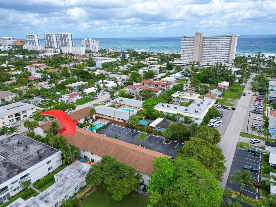 1917 NE 3rd Street 109, Deerfield Beach, Floride 33441, États-Unis
