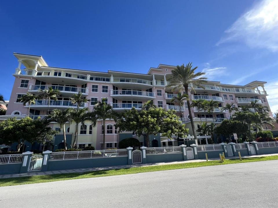 2051 SE 3rd Street Th3, Deerfield Beach, 佛罗里达州 33441, 美国