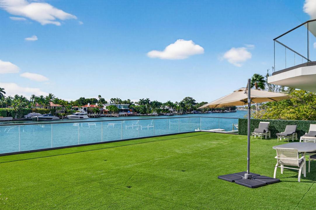 5500 Collins Avenue 302, Miami Beach, Floride 33140, États-Unis